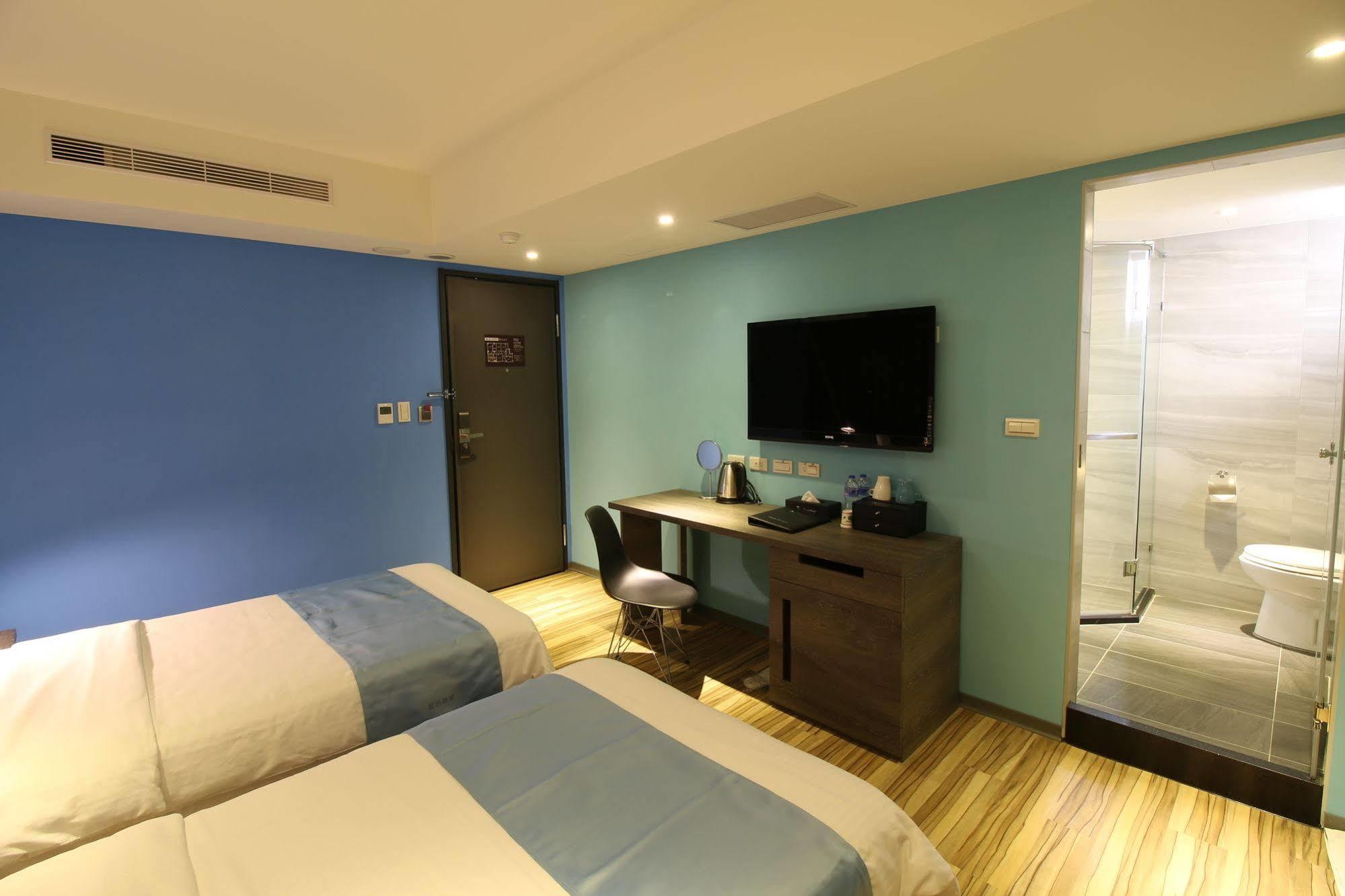 Blue Coast Hotel Kaohsiung Exterior foto